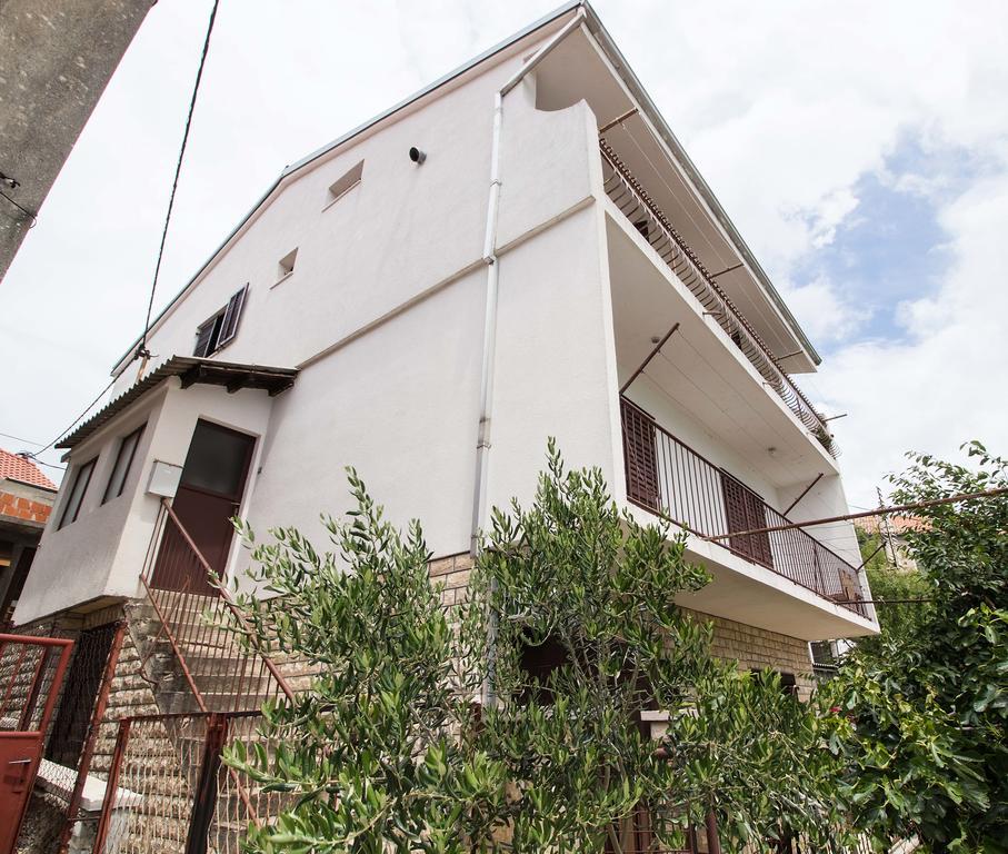 Apartment Peran Šibenik Exteriör bild