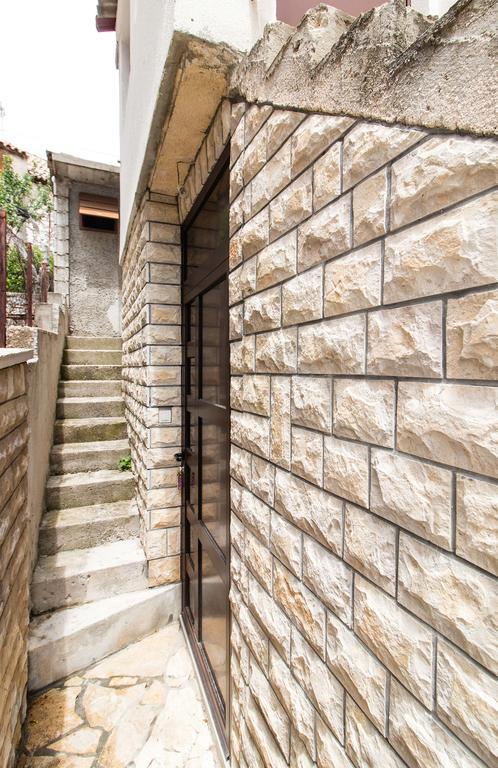 Apartment Peran Šibenik Exteriör bild